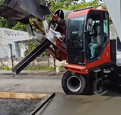 Indonesia -- SITC5500